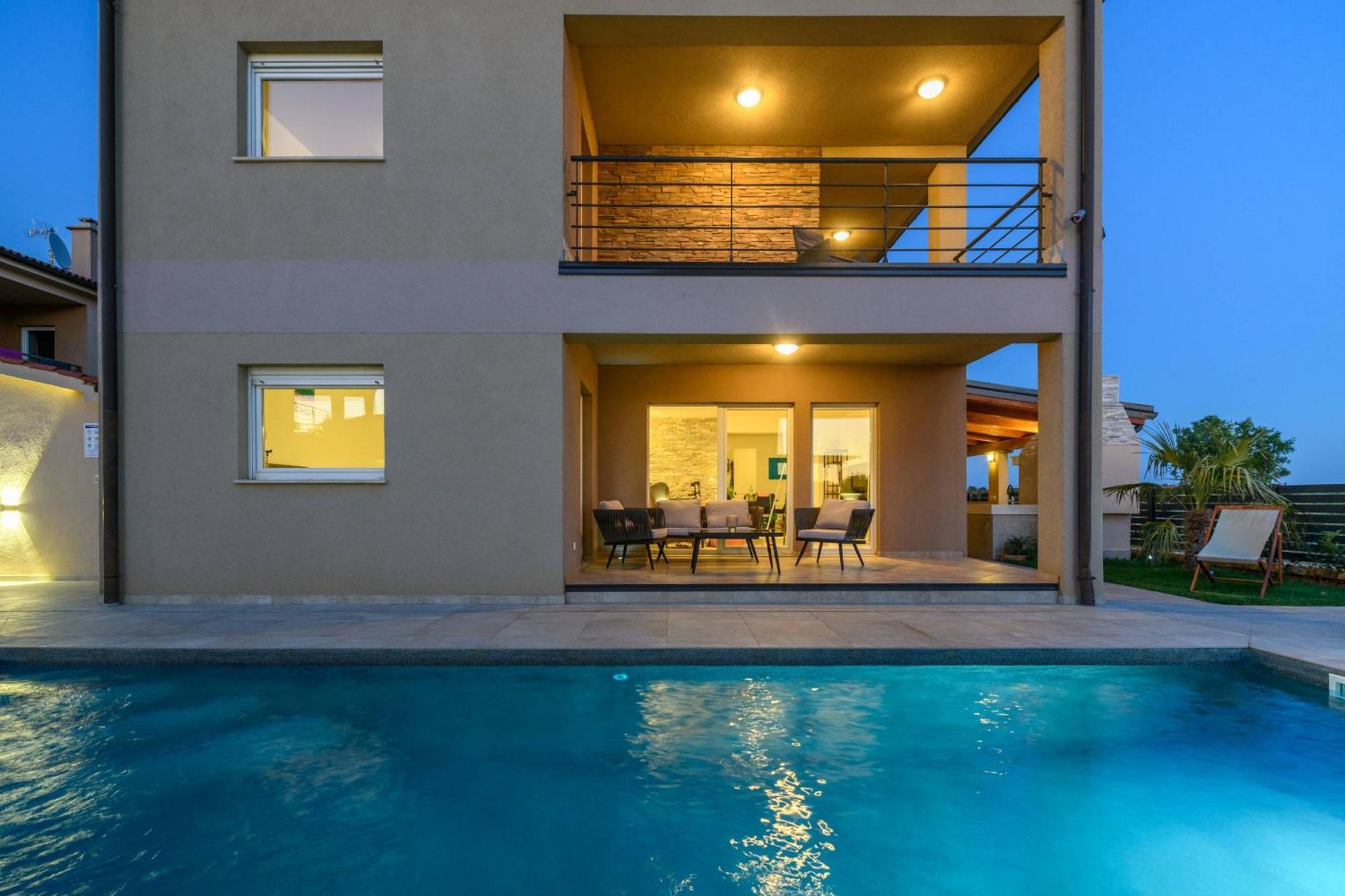 Villa Brionika Mit Pool Vodnjan Ngoại thất bức ảnh